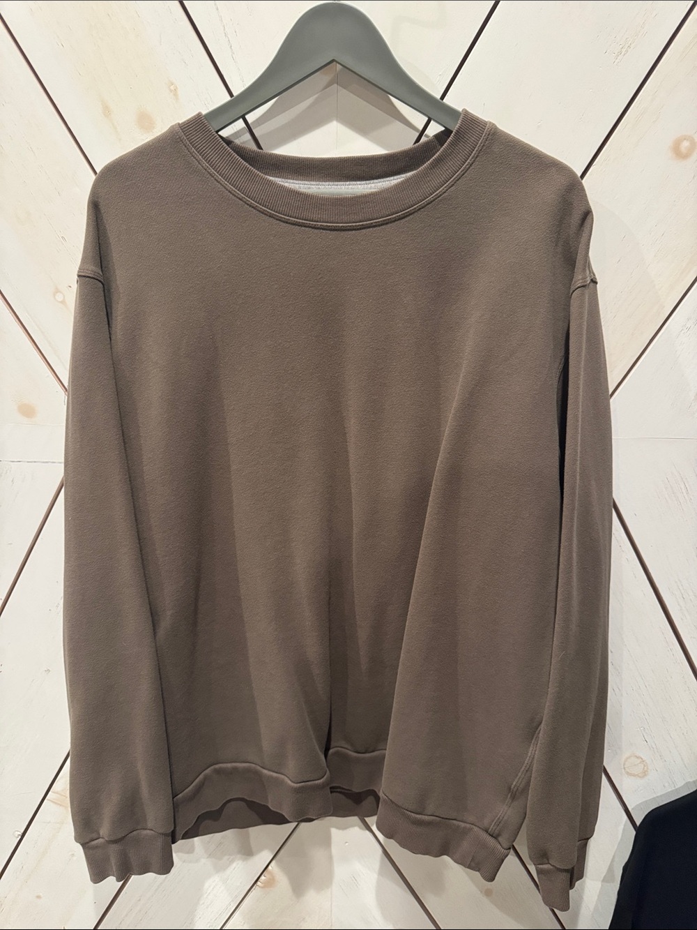 Lulu Lemon Classic Crewneck Sweatshirt in Taupe Brown SIZE XL